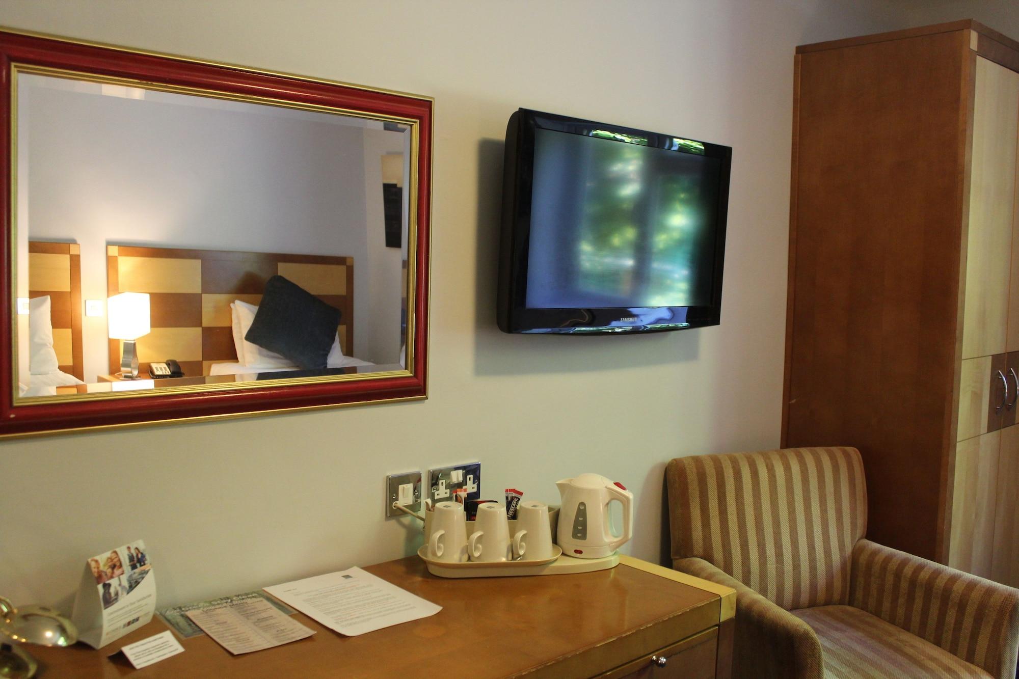 Quality Hotel Coventry Exterior foto